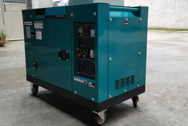 上柴拖车移动式柴油发电机